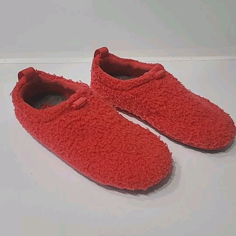 UGG Coral Sherpa Slip-On Women's Slippers